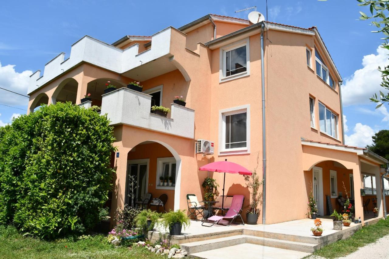 Apartmani Joja Biograd Na Moru Dış mekan fotoğraf